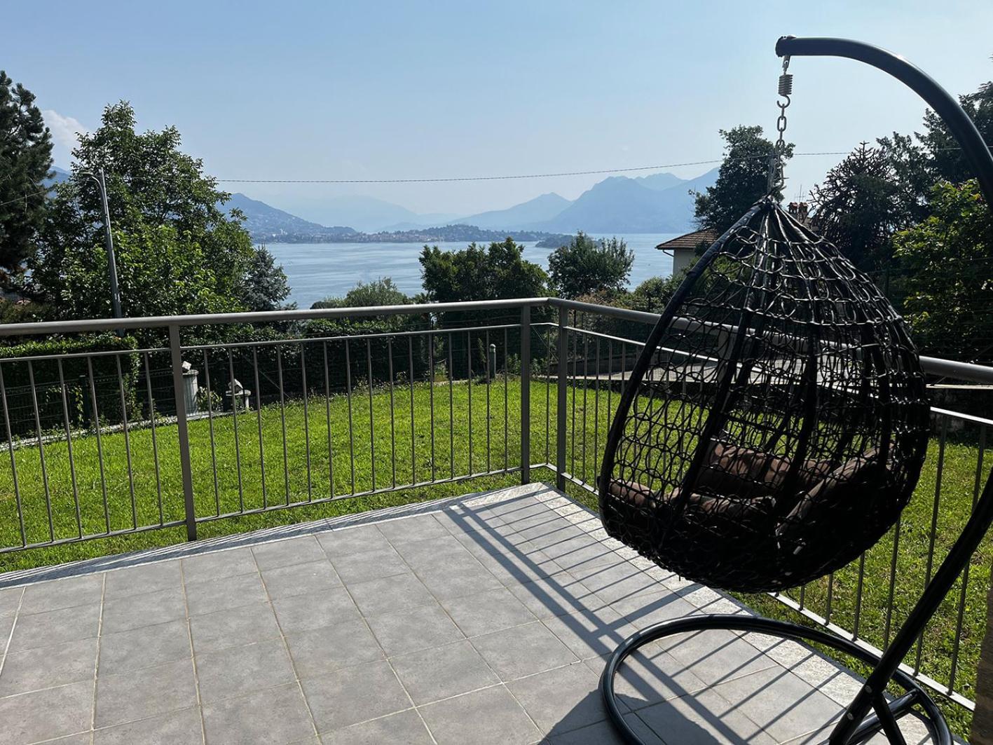 Magicview Baveno Apartment With Garden And Lake View Zewnętrze zdjęcie
